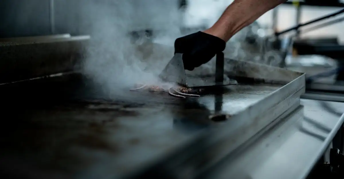 Barbecue met bakplaat: Grillen en bakken op één apparaat