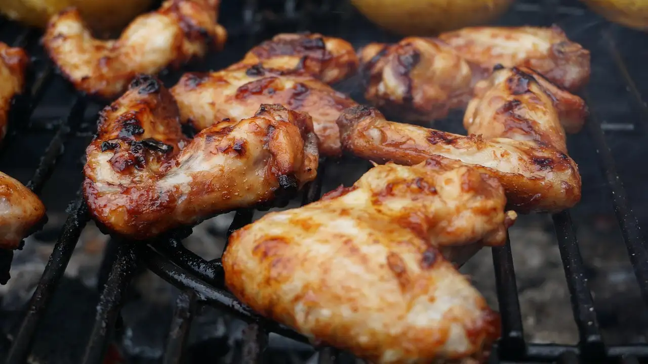 Barbecue wings
